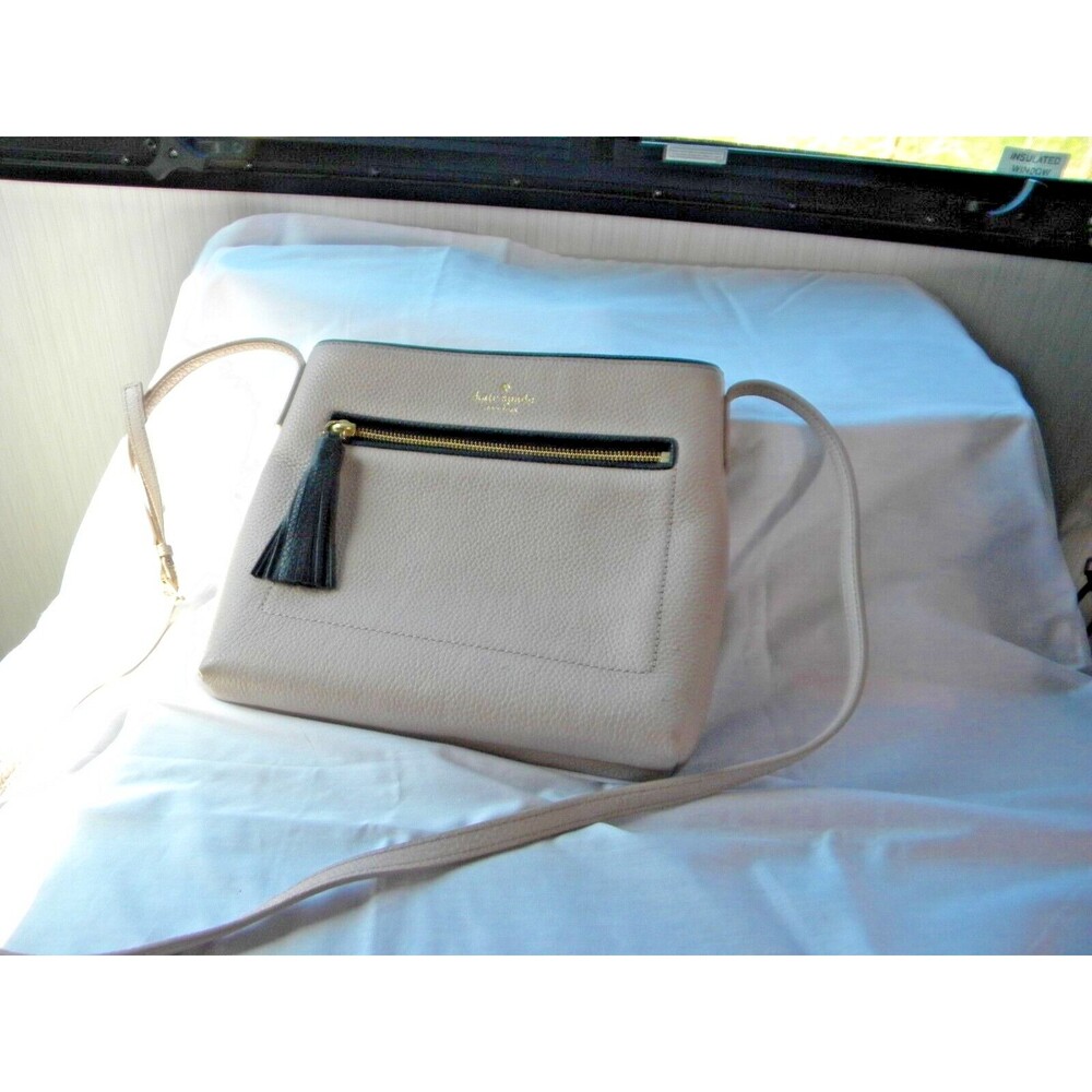 Kate Spade New York Chester St. Dessi Pebbled Leather crossbody W/COA
